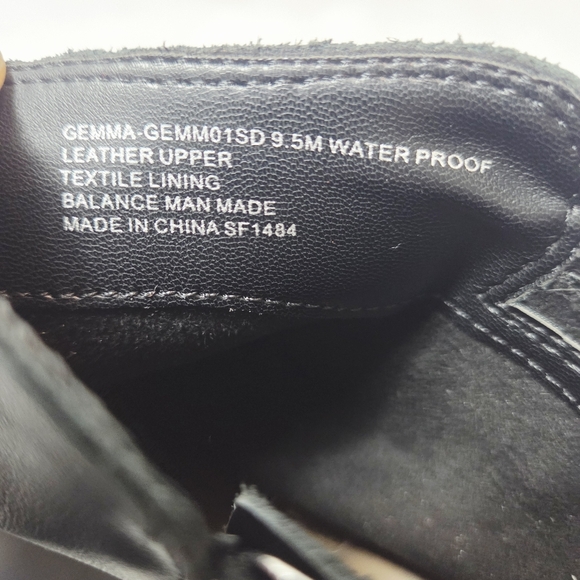 Blondo Gemma Black Leather Waterproof Ankle Booties - Picture 8 of 8